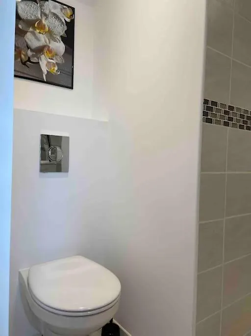Holiday home Joli T2 Avec Jacuzzi Villa Saint-Victoret
